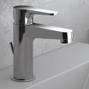 washbasin mixer tap / chromed metal / chrome-plated brass / bathroom