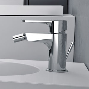 bidet mixer tap / chromed metal / chrome-plated brass / bathroom