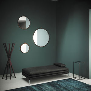 wall-mounted mirror / contemporary / round / metal