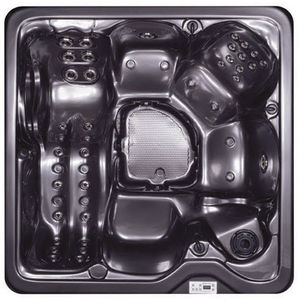 built-in hot tub / square / 5-seater