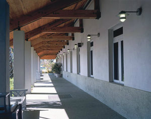contemporary wall light / outdoor / glass / aluminum