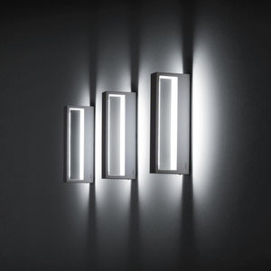 contemporary wall light / outdoor / aluminum / glass