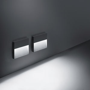 contemporary wall light / outdoor / aluminum / LED