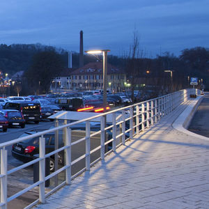 urban lamppost / contemporary / aluminum / LED