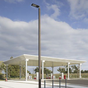 urban lamppost / contemporary / galvanized steel / wooden