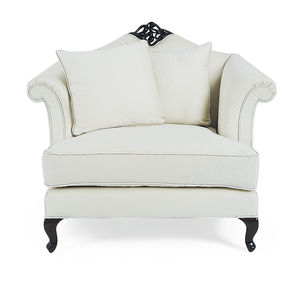 traditional armchair / leather