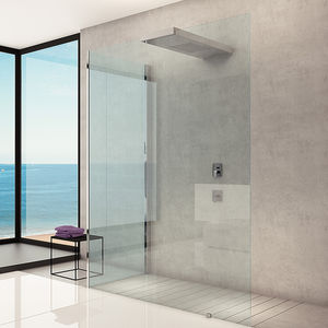 walk-in shower / glass / corner