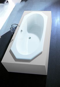 acrylic bathtub
