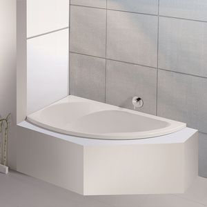 corner bathtub / acrylic