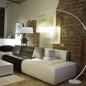 floor-standing lamp / contemporary / steel / methacrylate
