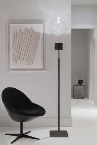 floor-standing lamp / contemporary / borosilicate glass / LED