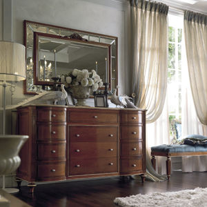 traditional chest of drawers / cherrywood / brown