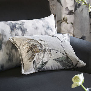 upholstery fabric / for curtains / floral pattern / cotton