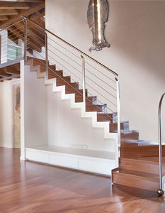 quarter-turn staircase / metal frame / wooden steps / with risers