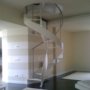 spiral staircase / steel frame / metal steps / without risers