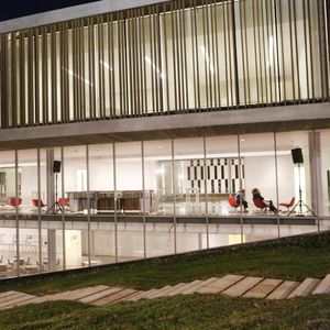 WPC solar shading / for facades / vertical