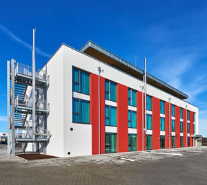 prefab building / for hotels / solid wood / energy-efficient