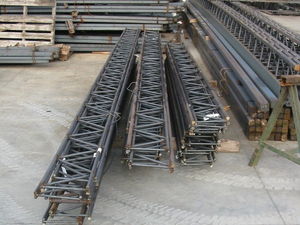combi beam / precast concrete / steel / rectangular