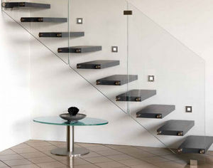 straight staircase / glass frame / wooden steps / without risers