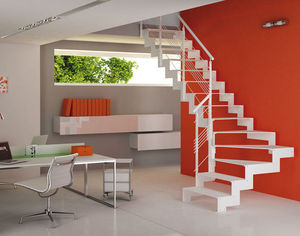 quarter-turn staircase / metal frame / metal steps / without risers