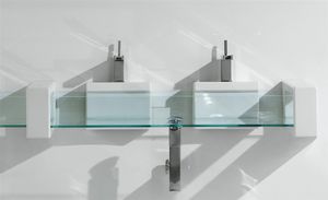 double vanity top / glass