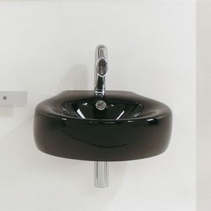 wall-mounted washbasin / round / ceramic / contemporary
