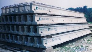 prestressed concrete beam / T