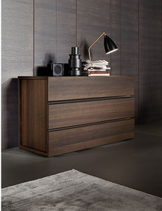 contemporary chest of drawers / oak / brown
