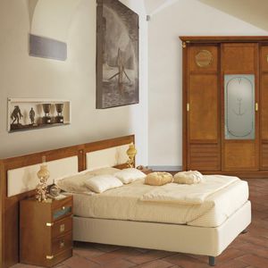 traditional hotel room furniture set