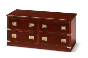 traditional chest / wooden