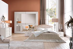 double bed / traditional / upholstered / velvet