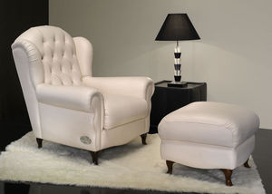 Chesterfield armchair / fabric / leather / with footrest