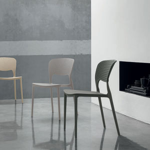 contemporary chair / polypropylene