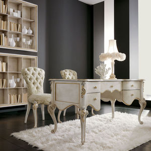 lacquered wood desk / classic