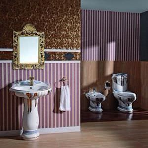 traditional bathroom / ceramic