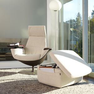 contemporary visitor armchair / fabric / leather / with armrests