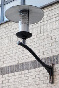 contemporary wall light / outdoor / cast aluminum / HID