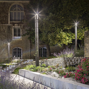 contemporary light column / aluminum / LED / outdoor