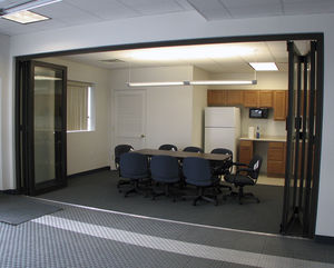 folding partition / aluminum / professional