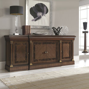 traditional sideboard / wooden