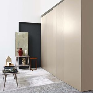 contemporary wardrobe / wooden / lacquered wood / sliding door