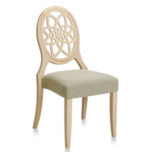 medallion chair / classic / upholstered / wooden