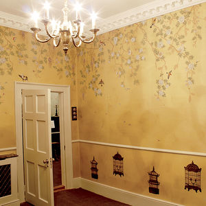 traditional wallpaper / floral / animal motif / chinoiserie
