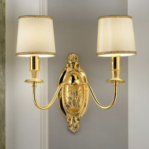 classic wall light / brass / fabric / incandescent