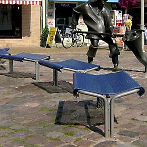public bench / contemporary / steel