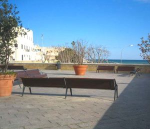public bench / traditional / wooden / galvanized steel
