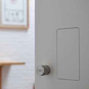 minimalist design door knob / steel