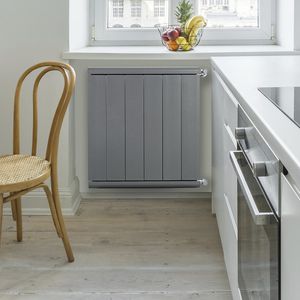 hot water radiator / aluminum / contemporary / wall-mounted