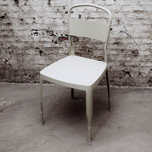 traditional chair / made from recycled materials / leather / aluminum