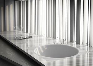 square bathtub / Solid Surface / hydromassage / chromotherapy
